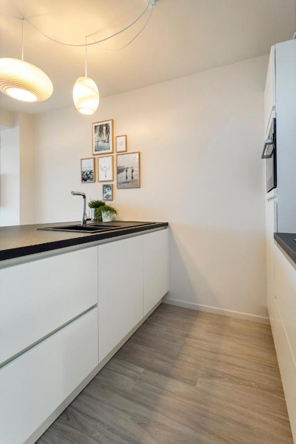 Ruim Appartement Aan De Jachthaven Blankenberge Eksteriør billede