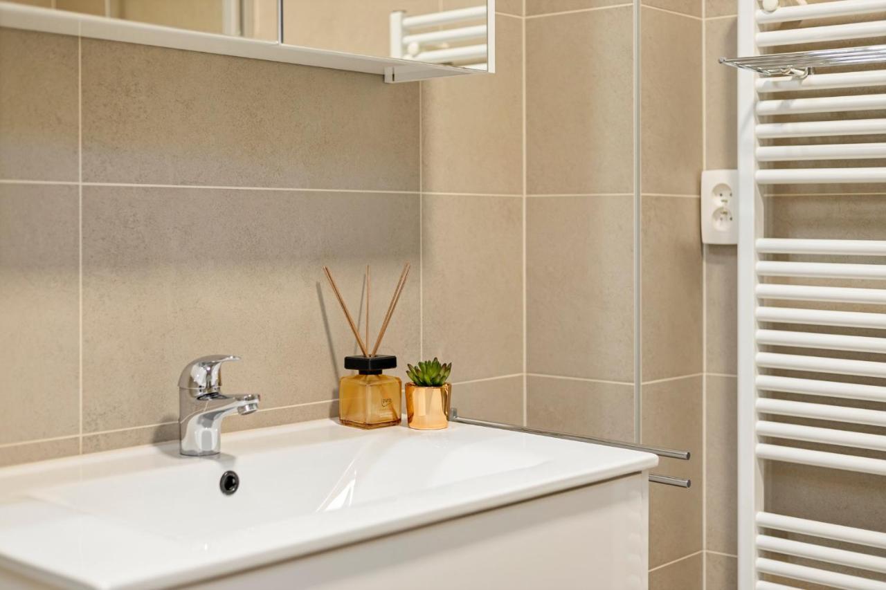 Ruim Appartement Aan De Jachthaven Blankenberge Eksteriør billede